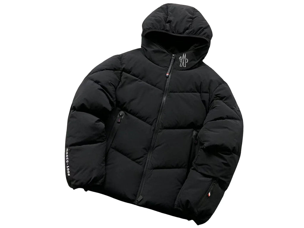 Moncler Arcesaz Down Jacket — Black