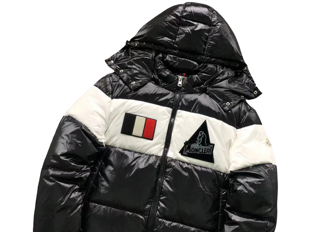 Moncler Gary Down Jacket — Black