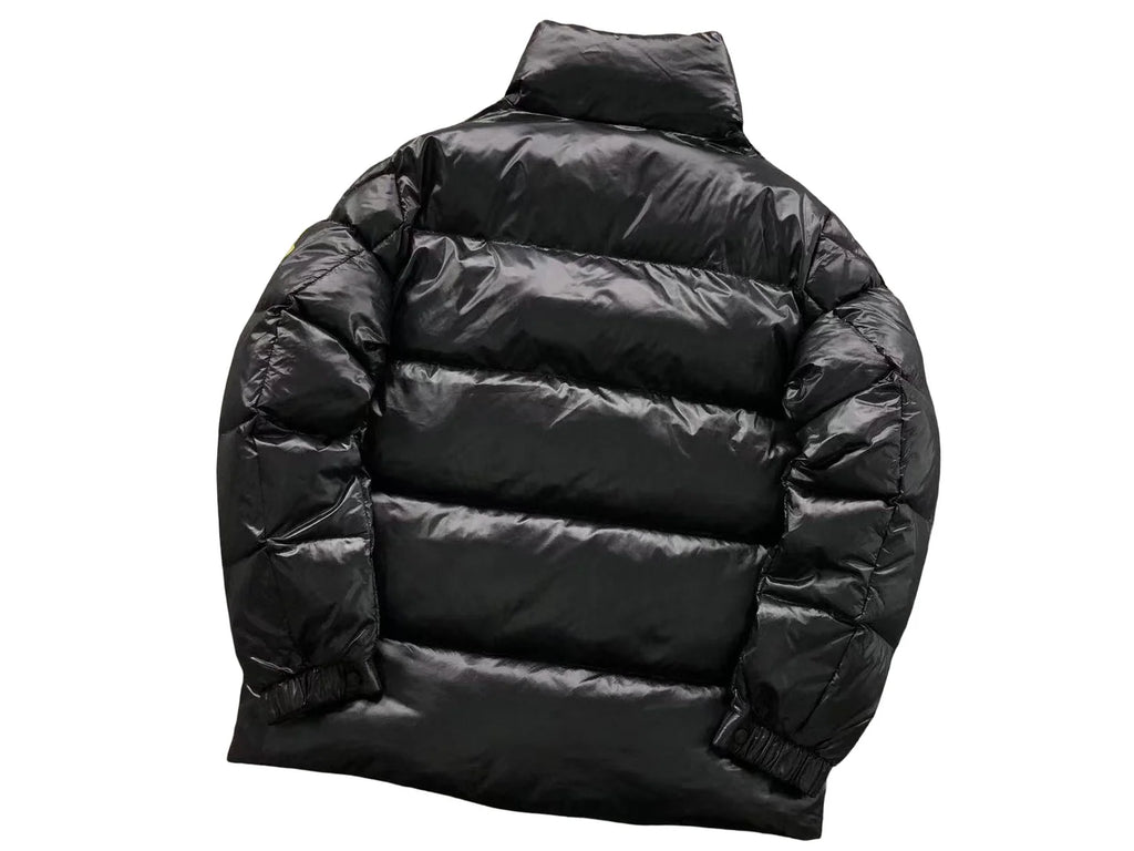 Moncler Sumido Down Jacket — Black
