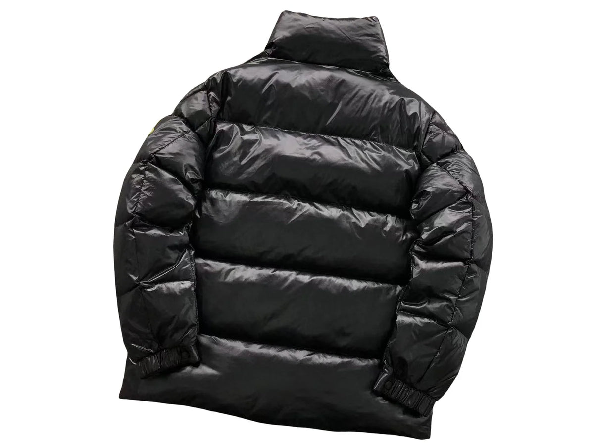 Moncler Sumido Down Jacket — Black