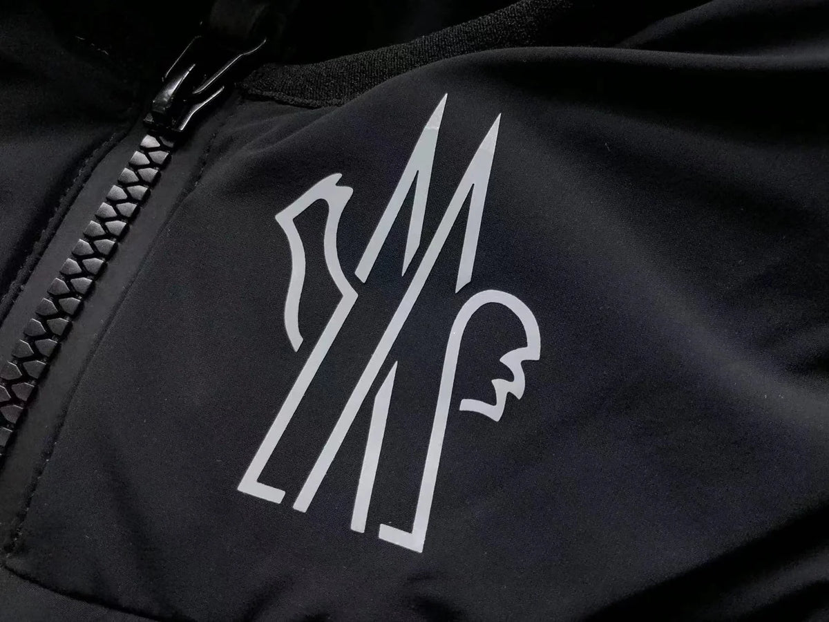 Moncler Arcesaz Down Jacket — Black